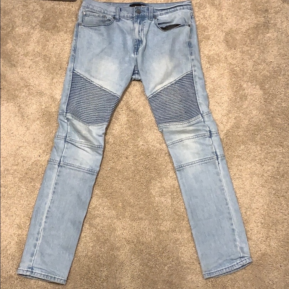RAQ jeans